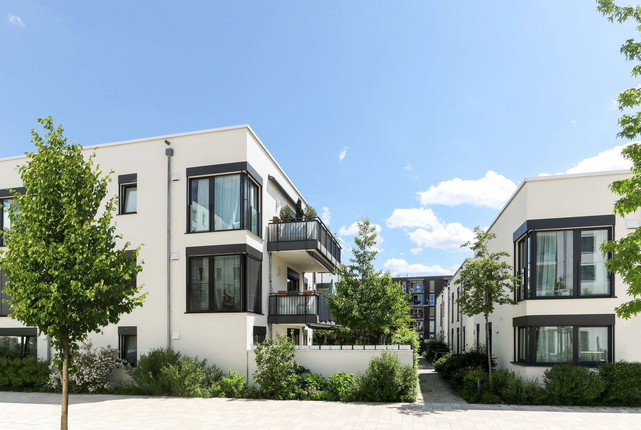 Ansprechende Architektur in gefragter Wohnlage